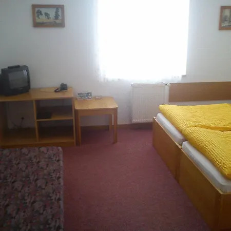 Hotel Pelikan Mariańskie Łaźnie